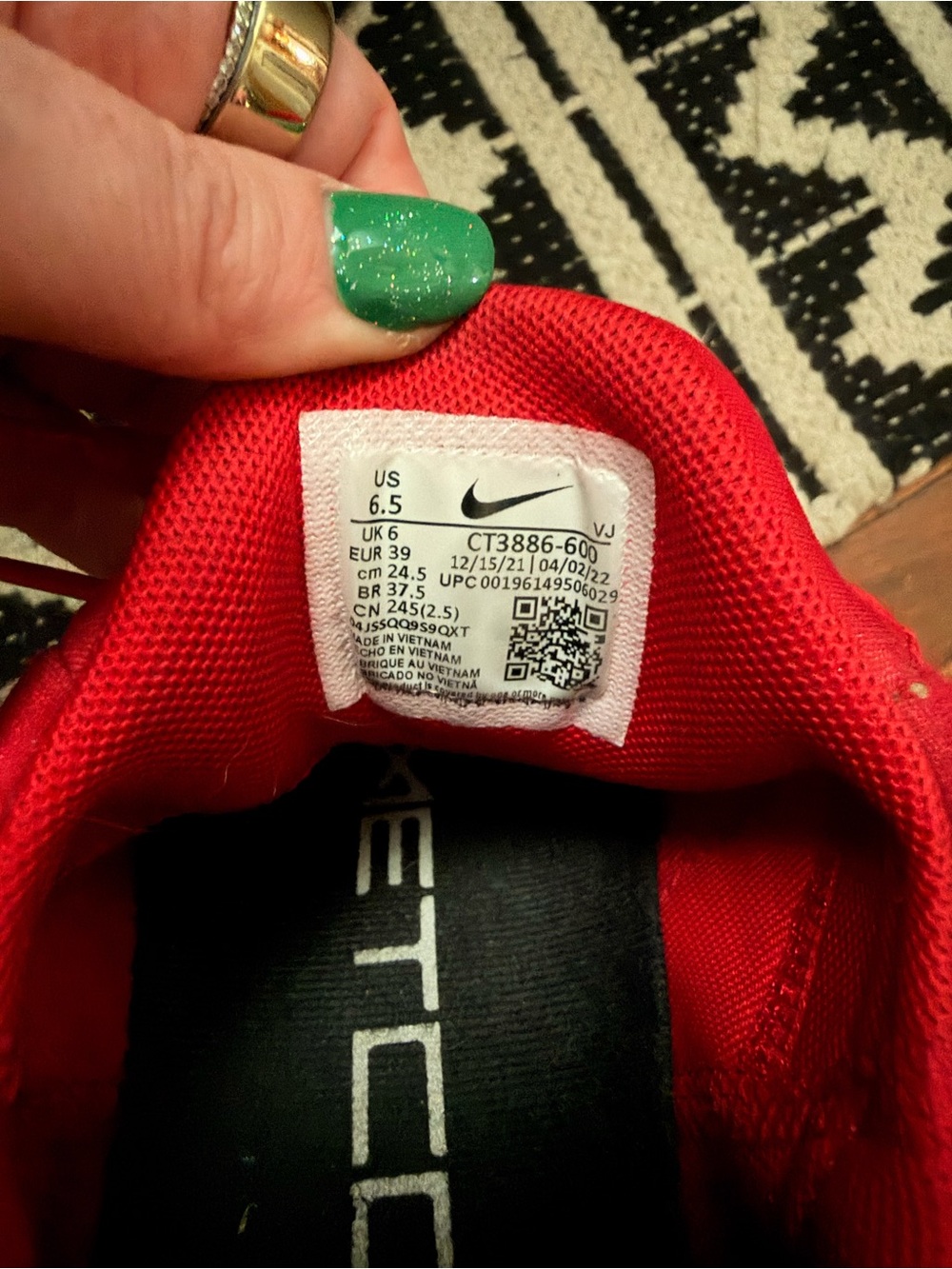 Nike Free Metcon Athletic Sneakers - Picture 4 of 4